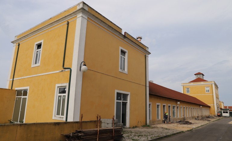 obras-em-curso-para-a-construcao-da-creche-da-ivima