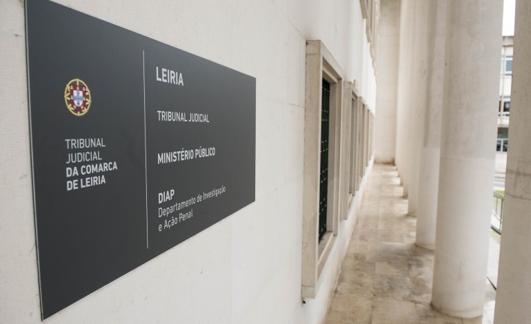 professor-julgado-no-tribunal-de-leiria-por-dois-crimes-de-maus-tratos-a-alunos