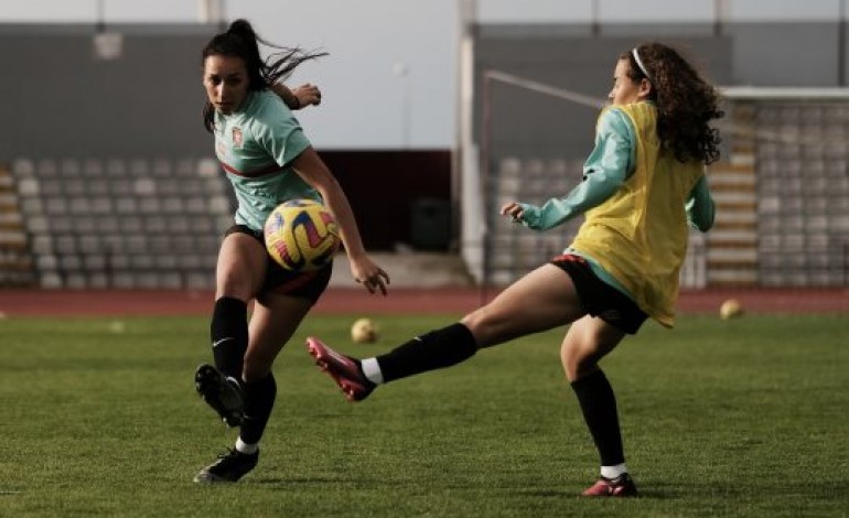 Seleção Nacional de Futebol Feminino Sub-23 realiza jogos na Marinha Grande  e Leiria