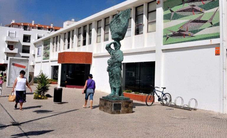 feira-do-livro-de-regresso-ao-centro-cultural-da-nazare