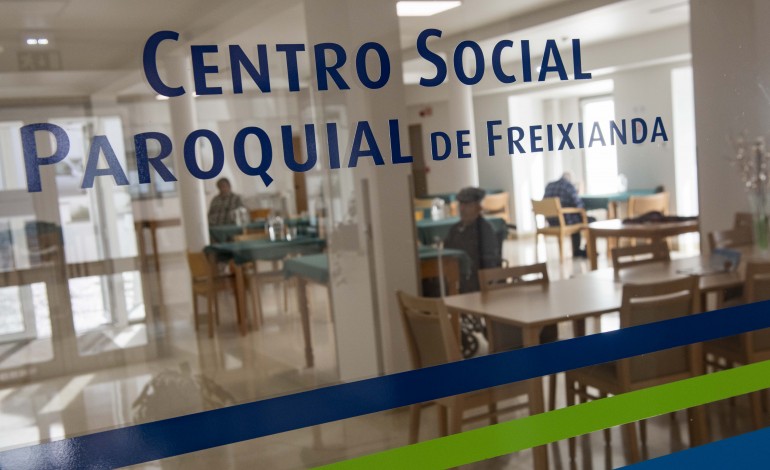 camas-em-lar-e-em-cuidados-continuados-por-usar-devido-a-questoes-administrativas