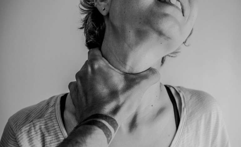 prisao-preventiva-para-detido-por-violencia-domestica-na-nazare