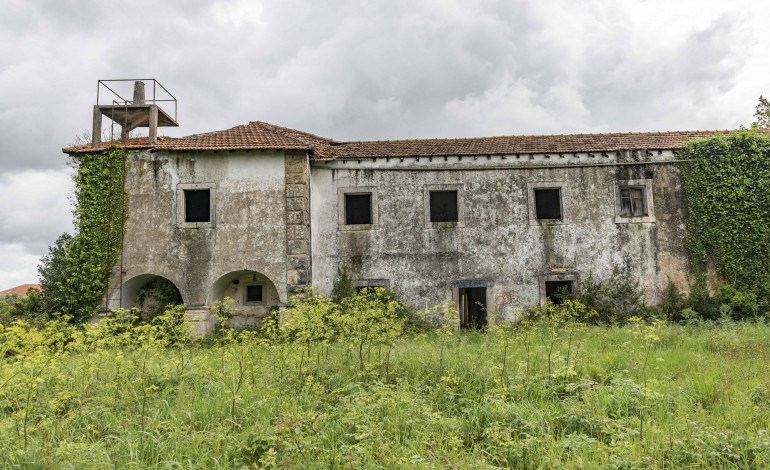 O imóvel, com zonas que remontam ao século XVII, está há décadas desocupado