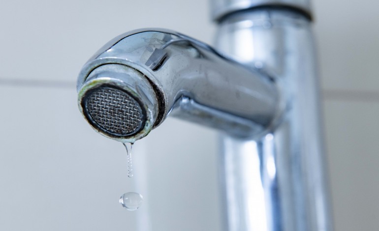 aumento-do-consumo-de-agua-obriga-municipios-a-reforcar-captacoes
