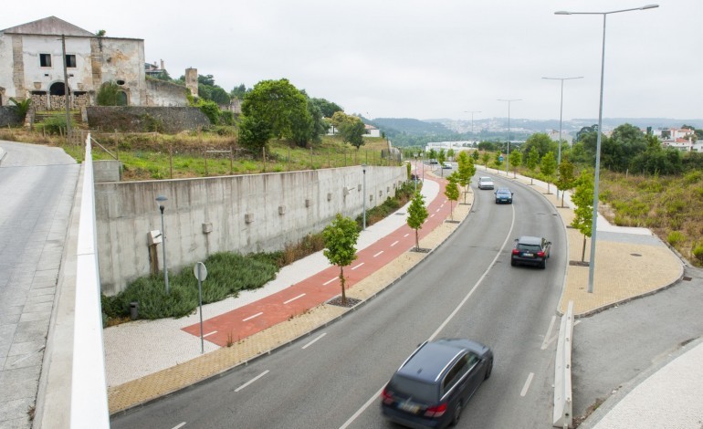 municipio-de-leiria-vai-criar-parque-de-estacionamento-junto-aos-capuchos