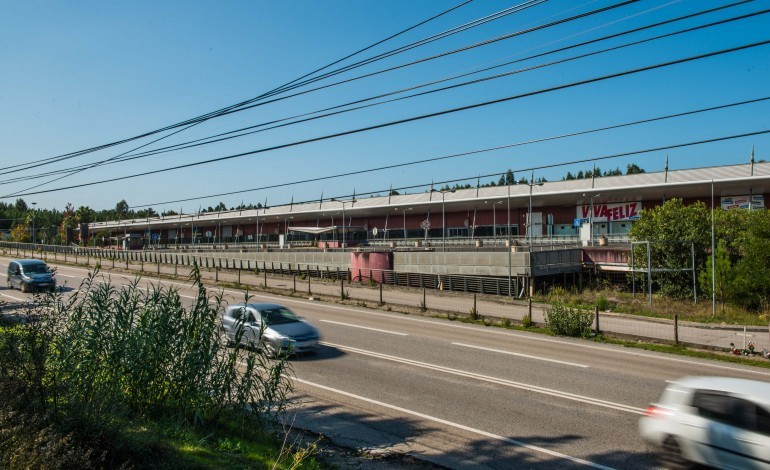 projecto-para-criar-centro-logistico-no-retail-park-de-leiria-na-gaveta