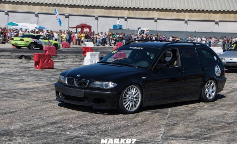 vi-drift-day-solidario-juntou-milhares-a-ver-os-carros-derrapar-veja-o-video-9026