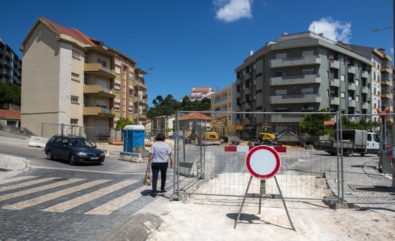 fim-das-obras-na-avenida-general-humberto-delgado-prometido-para-as-proximas-semanas