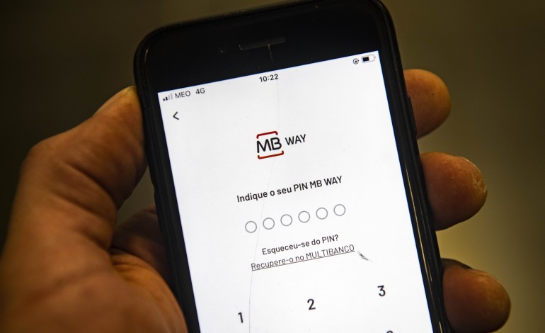 suspeito-de-burla-de-mbway-detido-pela-psp-de-leiria