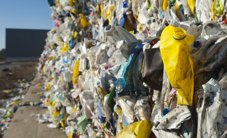 sector-dos-residuos-tem-impacto-de-54-mil-milhoes-na-economia-6186