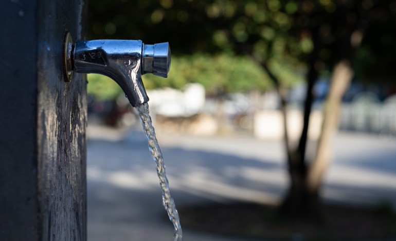 media-da-tarifa-fixa-de-abastecimento-de-agua-aumentou-227percent-no-distrito-de-leiria