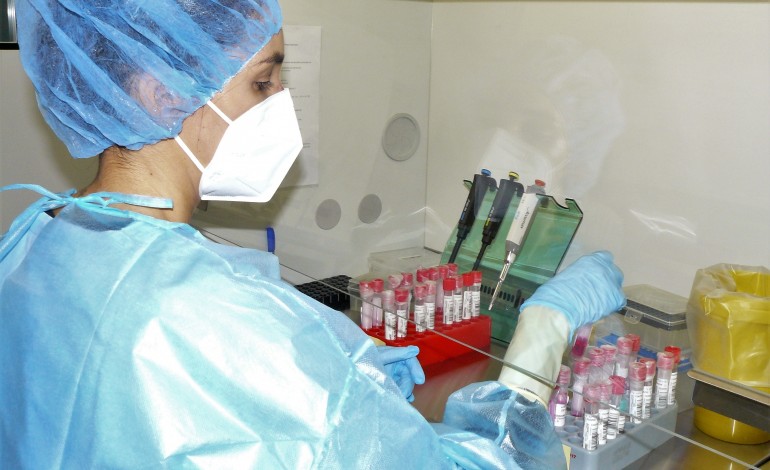 centro-hospitalar-do-oeste-instala-laboratorio-de-biologia-molecular-em-caldas-da-rainha