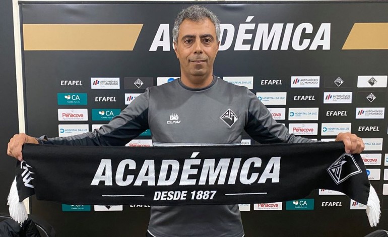 treinador-marinhense-joao-carlos-pereira-esta-de-regresso-ao-futebol-portugues-e-a-academica