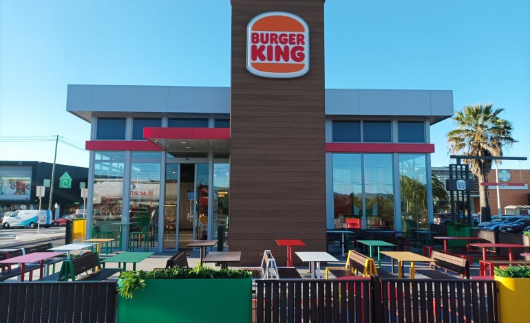 burger-king-abre-restaurante-na-batalha