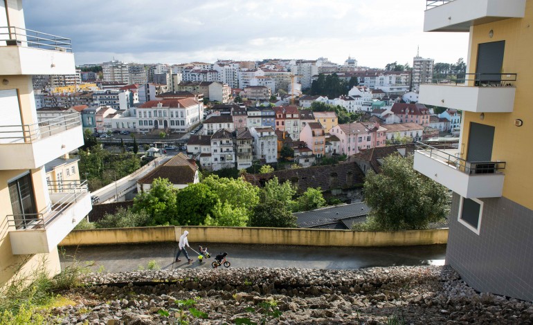 uma-moeda-local-de-leiria-entre-37-medidas-para-vencer-a-crise-pos-covid