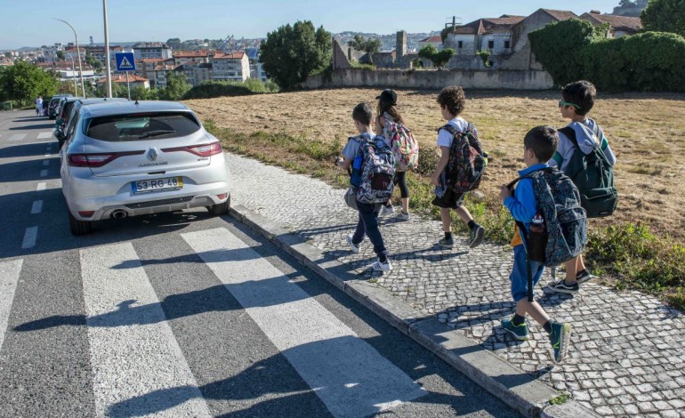 de-coracao-apertado-ha-pais-que-permitem-liberdade-as-criancas-10326