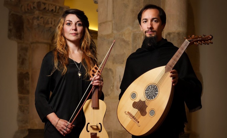 the-wandering-bard-as-cantigas-do-avo-materno-de-d-dinis-e-o-luar-de-leyriath