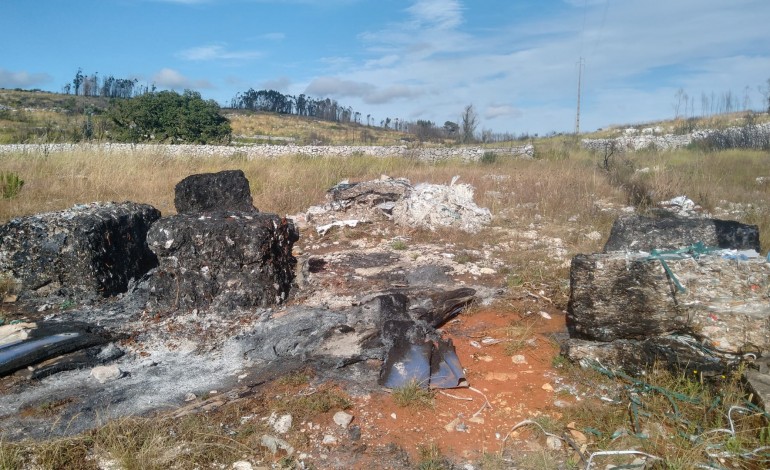 parque-natural-usado-como-deposito-ilegal-de-lixo