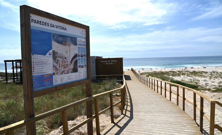 praia-de-paredes-de-vitoria-com-novos-passadicos