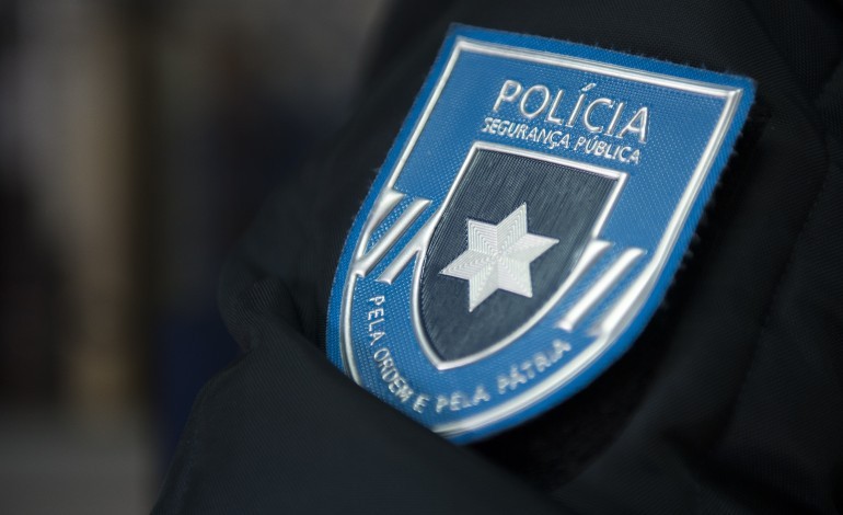 agente-da-psp-de-leiria-detido-por-violencia-domestica