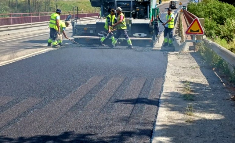 pavimentacao-de-algumas-zonas-degradadas-do-piso-do-troco-do-ic2-avanca-para-pombal