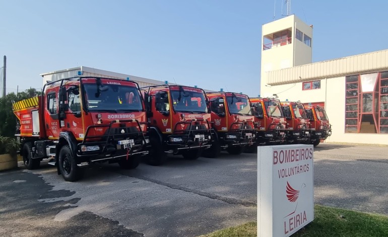 regiao-de-leiria-aprova-concurso-para-comprar-seis-viaturas-e-entregar-a-bombeiros