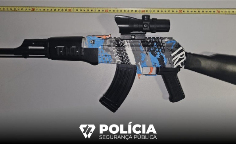 menor-identificado-por-disparar-contra-veiculos-com-replica-de-arma