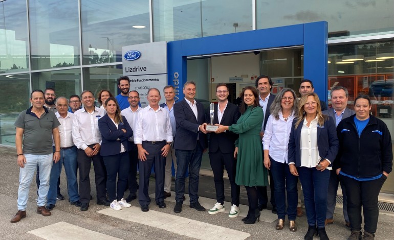 ford-lusitana-volta-a-premiar-lizdrive-com-o-chairmans-award