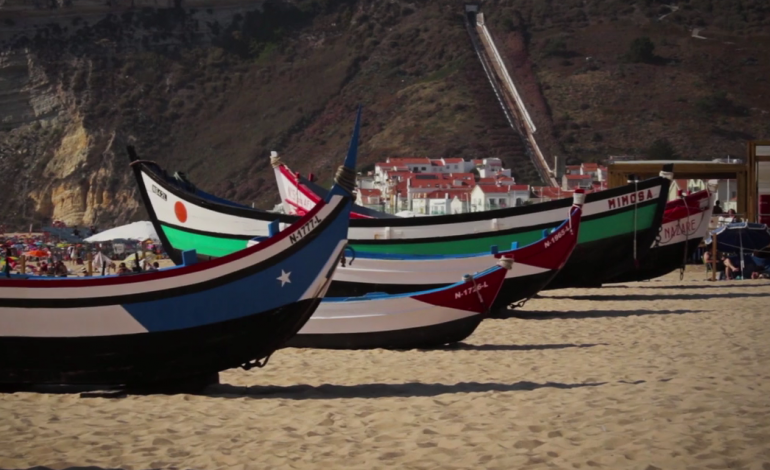 serie-portugal-in-150-seconds-promove-nazare-com-filme-2737