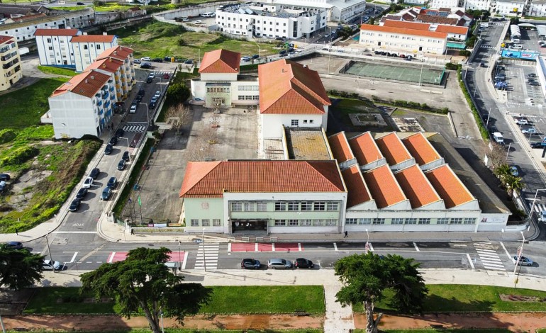 peniche-avanca-com-obras-urgentes-na-escola-secundaria-de-peniche-com-financiamento-do-ministerio
