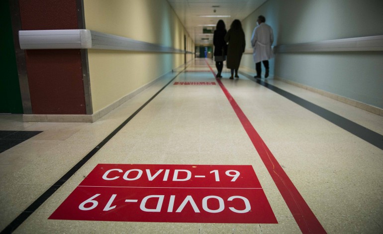 covid-19-centro-hospitalar-de-leiria-com-18-doentes-internados-entre-os-32-e-os-99-anos