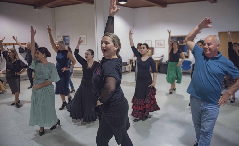 Aulas de flamenco do Ateneu cativam leirienses