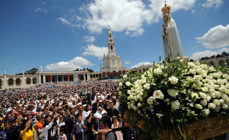 covid-19-diocese-de-leiria-fatima-cancela-peregrinacao-a-fatima-e-emite-instrucoes-para-as-paroquias