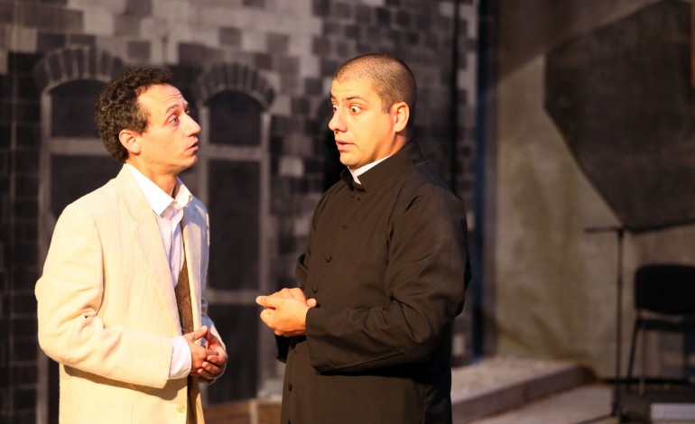 teatro-da-rainha-da-vida-a-texto-de-brecht