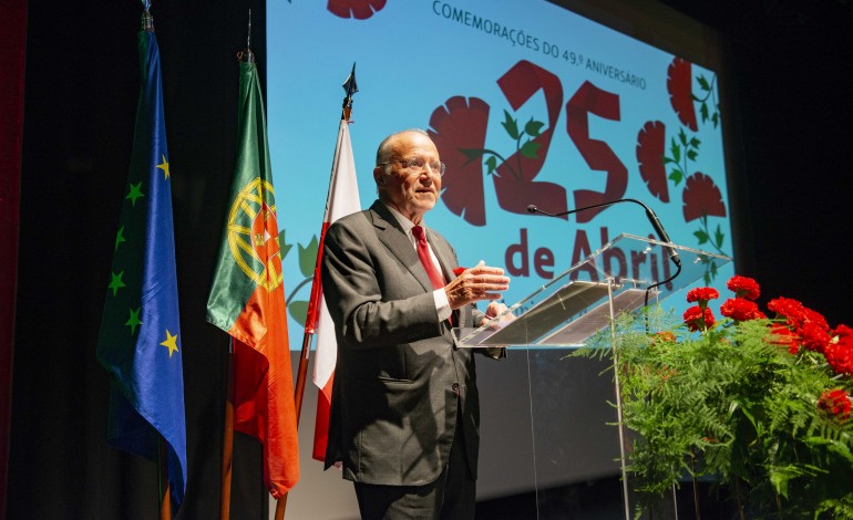 conferencia-debate-papel-de-leiria-no-combate-a-ditadura