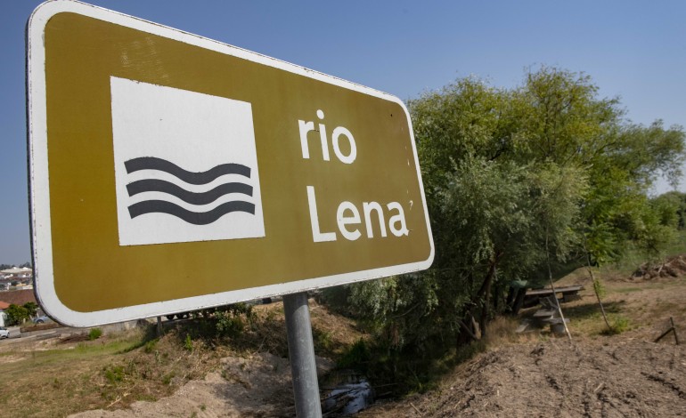 na-golpilheira-esta-para-nascer-um-local-que-promete-ser-um-ponto-de-encontro-no-verao