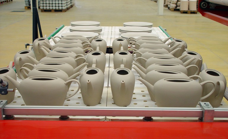 sociedade-de-porcelanas-de-alcobaca-recorre-a-tribunal-para-tentar-viabilizacao