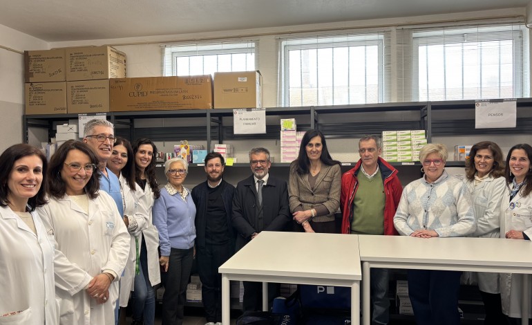 armazem-da-farmacia-dedicado-aos-cuidados-de-saude-primarios-criado-no-hospital-de-peniche