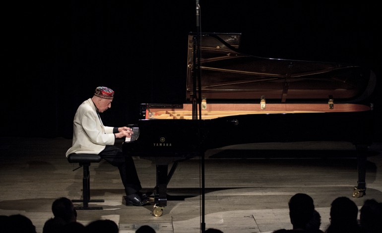 sipo-celebra-bodas-de-prata-com-pianistas-de-renome-e-12-pianos-espalhados-por-obidos