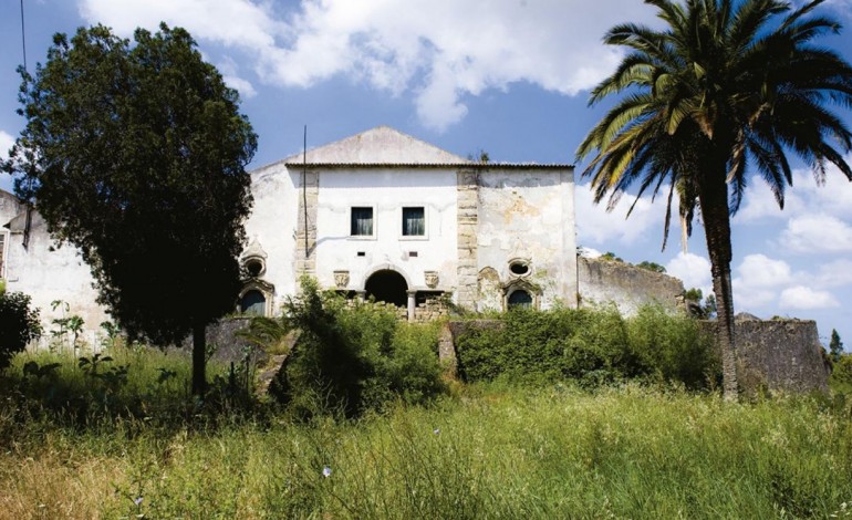 hotel-de-charme-proposto-para-antigo-convento-dos-capuchos-9735