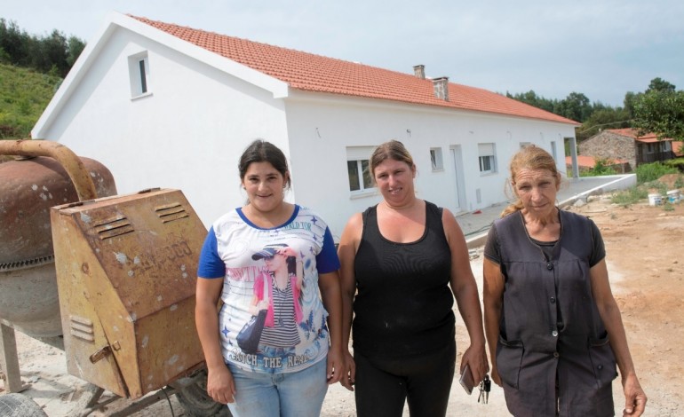 ainda-ha-seis-casas-do-incendio-de-pedrogao-grande-por-acabar-ou-reconstruir