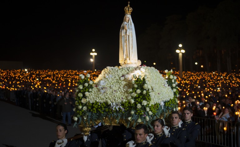 imagem-da-capelinha-das-aparicoes-viaja-ate-lisboa-para-o-encerramento-da-jmj