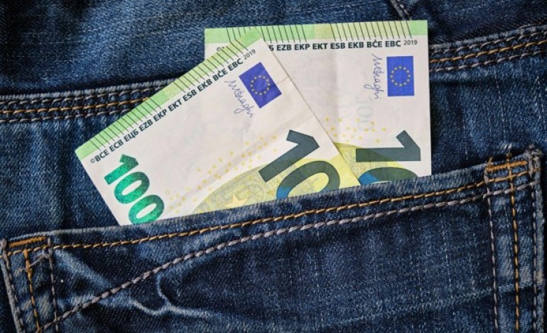 salarios-mais-altos-e-casa-garantida-levam-portugueses-alem-fronteiras