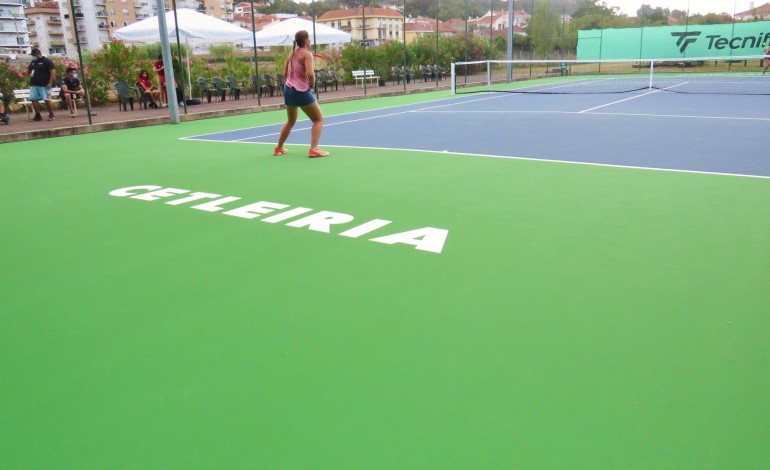 clube-escola-de-tenis-e-padel-de-leiria-recebe-trofeu-dr-rui-garcia-da-fonseca