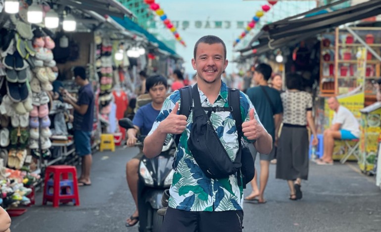 João Maia vai embarcar, no próximo mês de Agosto, na sua primeira acção de voluntariado internacional, em São Tomé e Príncipe