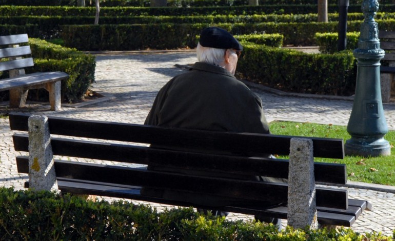 parlamento-portugues-do-envelhecimento-desafia-a-participacao-civica-da-populacao